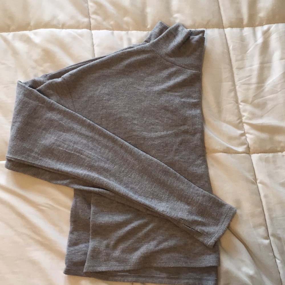 TURTLENECK SWEATER LONG SLEEVES